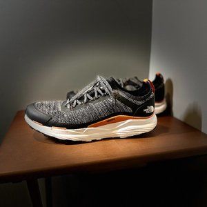 The North Face Vectiv Escape Hiking Trail Running Shoe Men’s 12.5 Black Orange